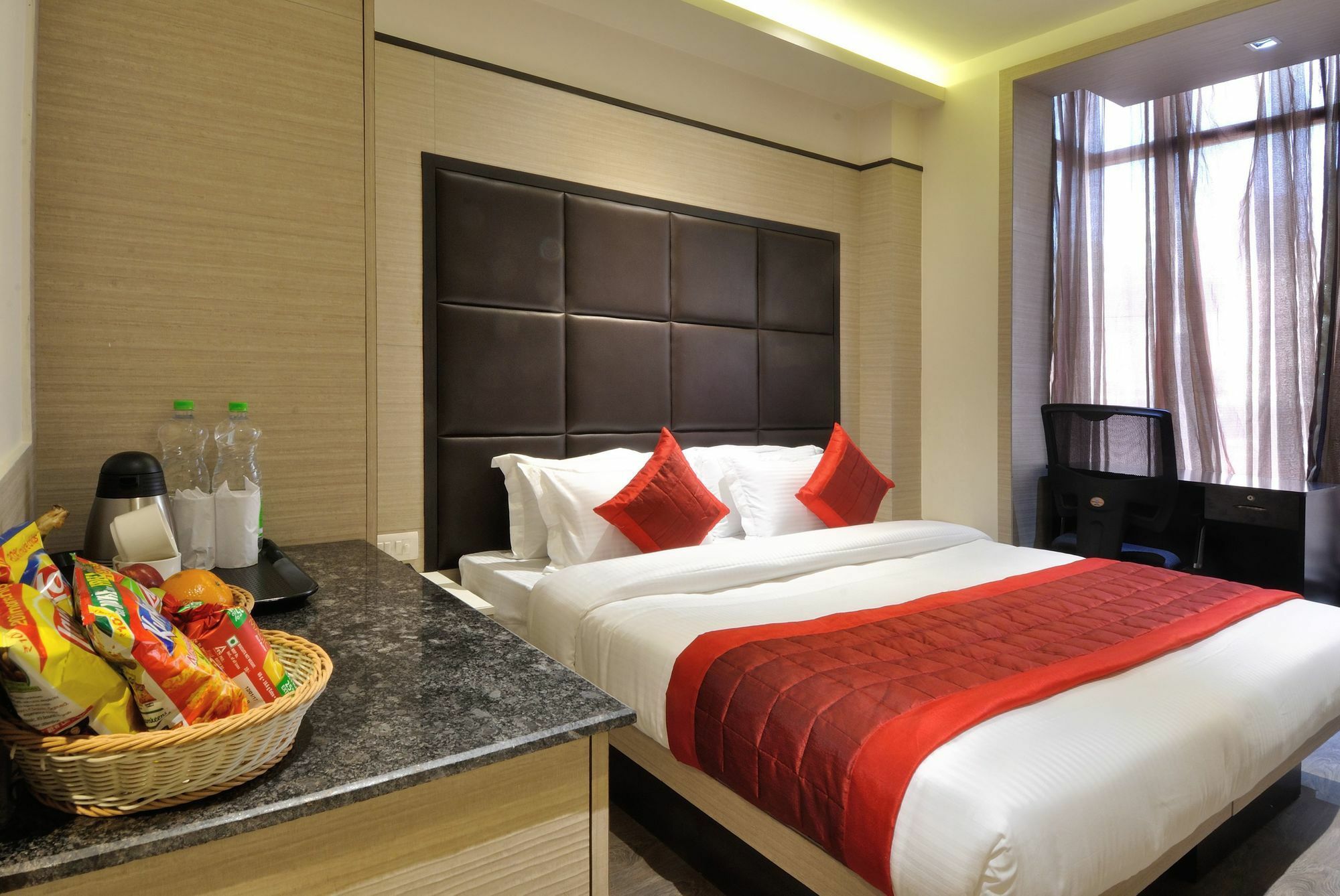 Hotel Royal Grand - Opposite Axis Bank East Patel Nagar New Delhi Eksteriør bilde